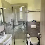 Quarto em Acomodações Particulares Ana *