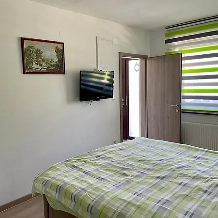 Homestay Ana *