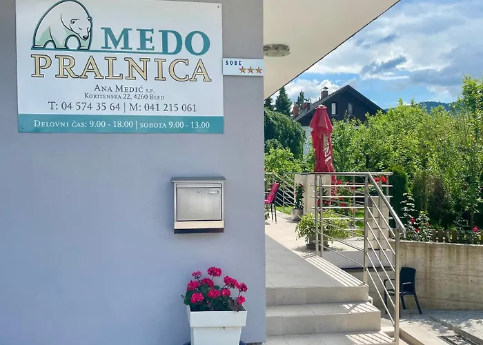 Ana Δωμάτια σε οικογενειακή κατοικία *